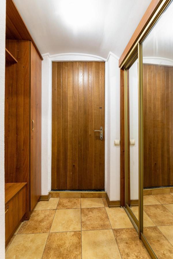 Затишний Відпочинок В Центрі Львова Apartment Ngoại thất bức ảnh